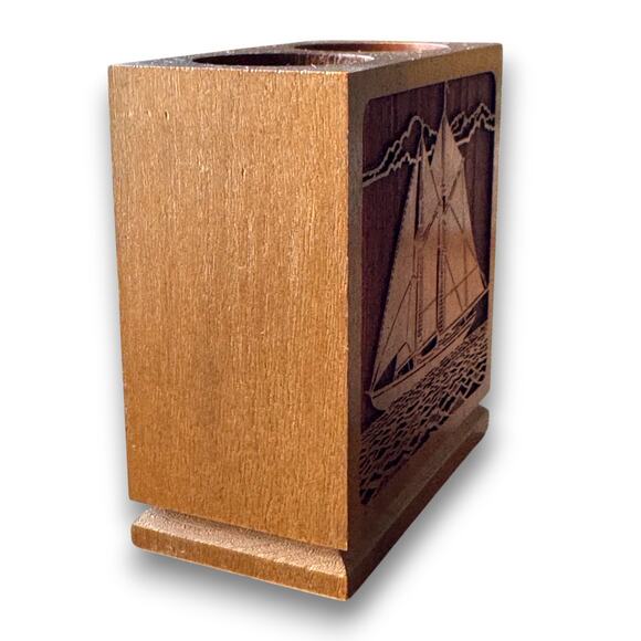 Vintage Lasercraft Wood Double Pen Pencil Holder Lasered Sailboat Nautical 1977 - Picture 3 of 6